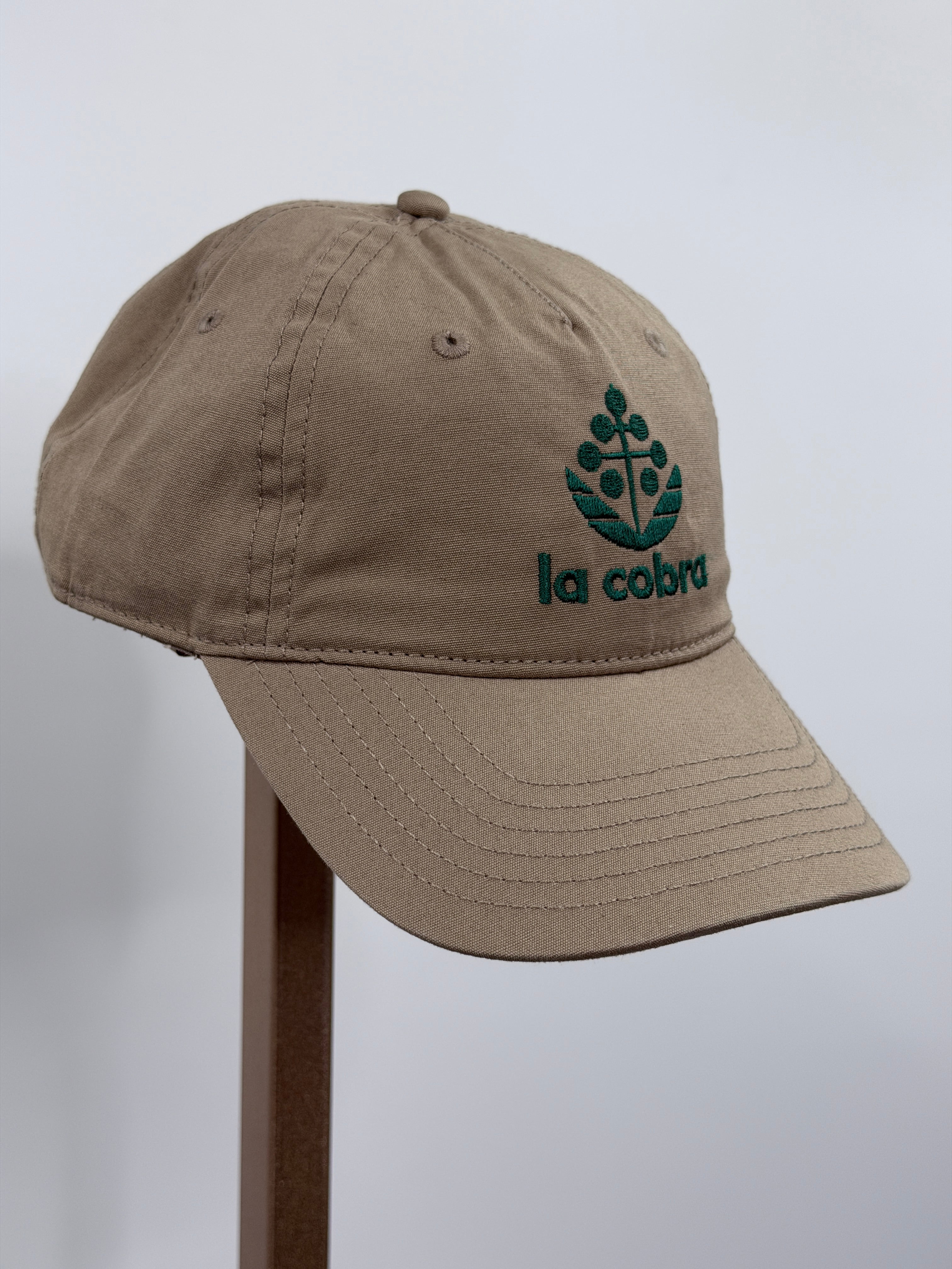 La Cobra Vivo Five Panel - Sand